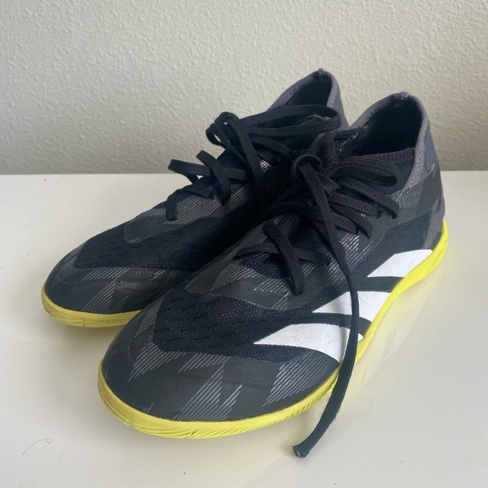 Adidas predator 4.5 usa Black and Yellow Athletic Shoes
